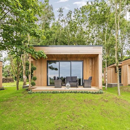 Tinwood Estate Vineyard Lodges Chichester Exterior photo
